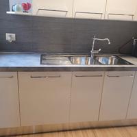  cucina completa di elettrodomestici 