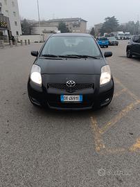  Toyota Yaris 1.3 2009 