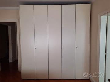 Armadio in legno 5 ante , color panna esterno inte