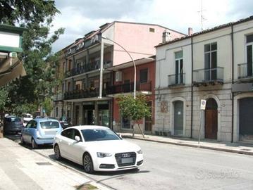 Locale commerciale con magazzino a Bojano CB - Lot