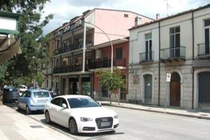 Locale commerciale con magazzino a Bojano CB - Lot