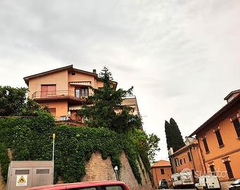 Attico 100 + 80 mq di terrazzo