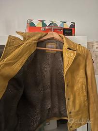Giubbino in pelle donna Guess