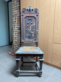 Sedia antica da restauro