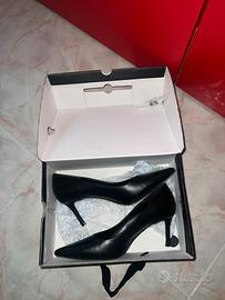 Scarpe nere con tacco PrimaDonna