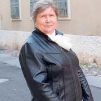 Badante per assistere anziana h24