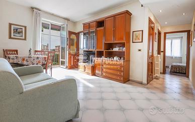 BILOCALE DI 62 MQ ULTIMO PIANO