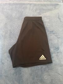 Pantaloncini adidas