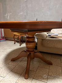 Tavolo rotondo classico in legno massello – Ottime