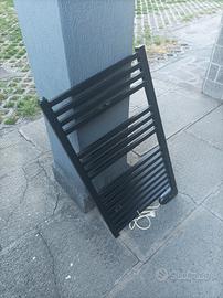 Termosifone scaldasalviette