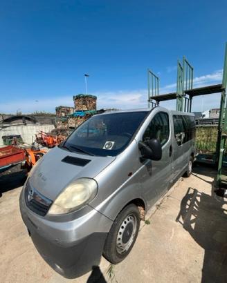 OPEL VIVARO SI COMMERCIANTI