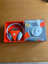 Cuffie Arctis Nova 1
