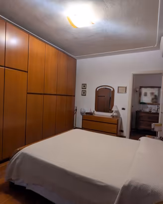 Camera da letto completa anni'80 in Noce Nazionale