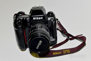 Nikon F5 Fotocamera analogica (rullino)