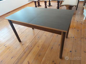 Tavolo cucina allungabile