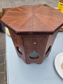 tavolino ottagonale richiudibile