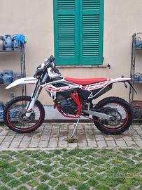 Beta rr 125 enduro 4 tempi
