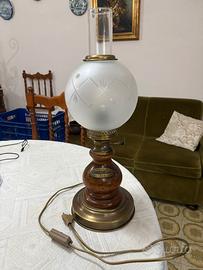 Lampada da tavolo / tavolino