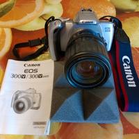 Macchina fotografica a rullino 