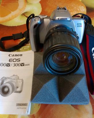 Macchina fotografica a rullino 