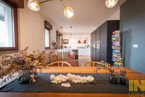 Eleganza e design all'ultimo piano in zona semic