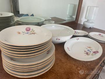 Servizio da tavola vintage