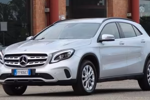 MERCEDES GLA 200 BUSINESS EXTRA