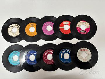 Lotto 4 - Composto da 10 vinili 45 GIRI