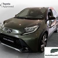 Toyota Aygo X 1.0B (72 CV) Lounge S-CVT VENDUTA
