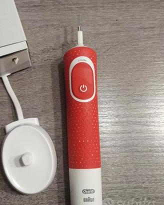 Spazzolino elettrico BRAUN kids