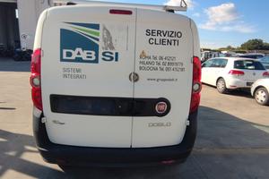 Portelloni paraurti stop Fiat Doblò 2011