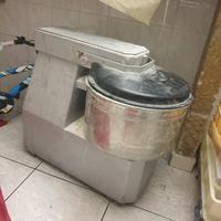 Impastatrice pizzeria