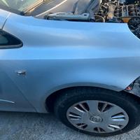 Parafango anteriore dx Opel Corsa D