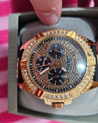 orologio Guess colore oro