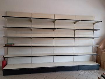 SCAFFALI da esposizione  con piani in met. e vetro