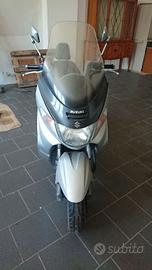 SCOOTER SUZUKI BURGMAN 400