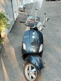 Piaggio Vespa 150 LX 150