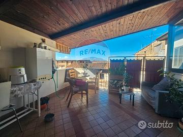 Appartamento su due livelli ad Orta di Atella