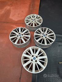 cerchi in lega .per fiat grande punto