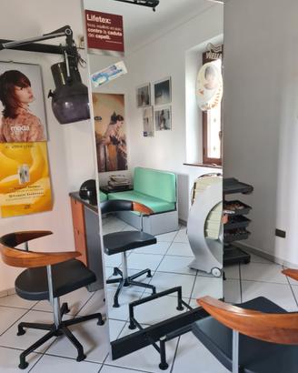 i attività di parrucchiera unisex