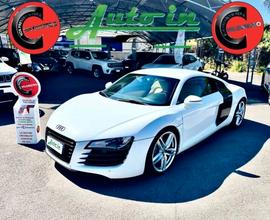 Audi R8 4.2 V8 FSI quattro R tronic