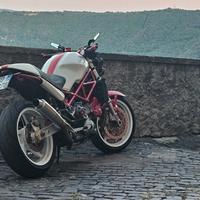 Ducati Monster S4 - 2001 916