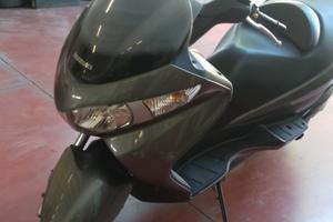 scooter perfettamente funzionante pari al nuovo 