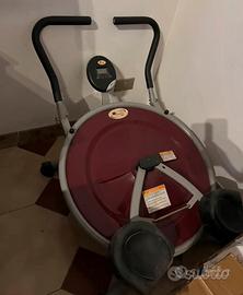 Attrezzo per addominali