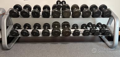 Rack completo di coppie di manubri da kg 2,5 a 30