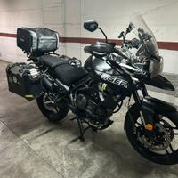 Triumph tiger 800