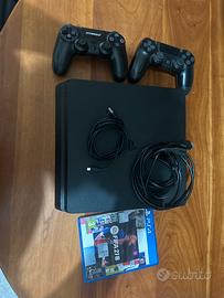 Ps4 slim 500 gb con due controller