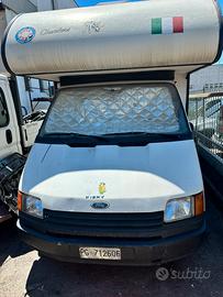 Camper ancora messo bene