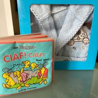Accappatoio bebè + libro da bagnetto