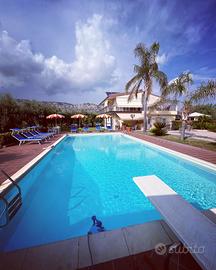 Villa Ludovica, Piscina, Jacuzzi, Padel/Pickleball